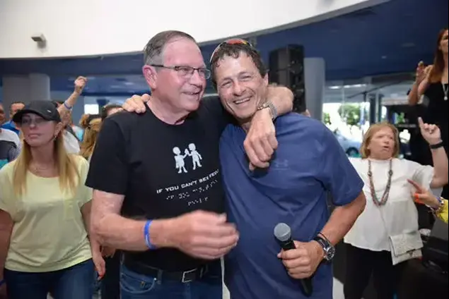אודי אנגל ואורי סלונים (יח"צ , צחי קיברשטיין)