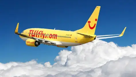 מטוס של חברת TUI FLY (אתר רשמי)