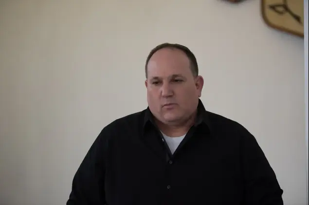 הלוויית משה ורדי (ניב אהרונסון)