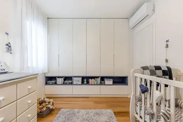 שיפוץ דירה בצפון תל אביב (בנין ודיור , תמר אלמוג הלחמי)
