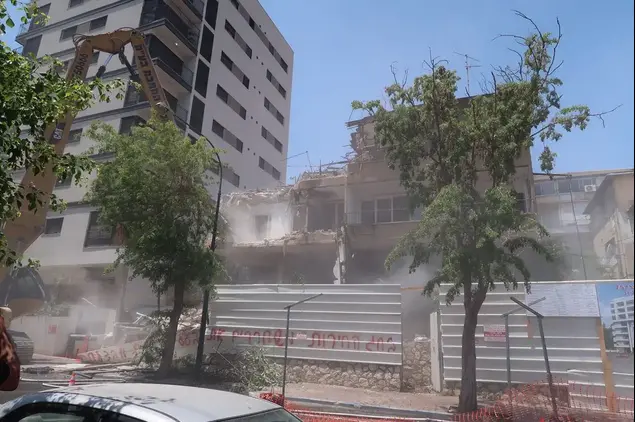 פינוי בינוי פרויקט קריניצי 75 רמת גן ר"ג נדלן נדל"ן (יח"צ)