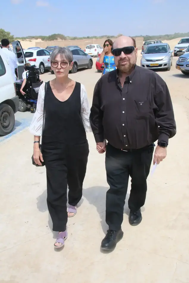 רפי קרסו (ניר פקין)