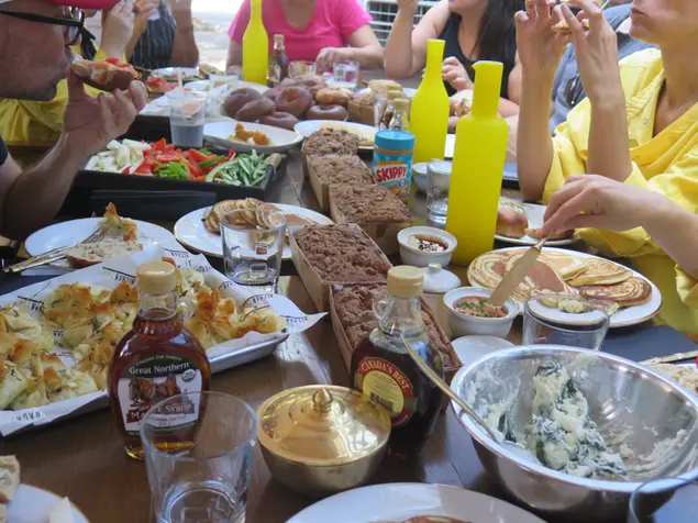 סדנת ארוחות בוקר (מערכת וואלה! NEWS , יעל לאור)