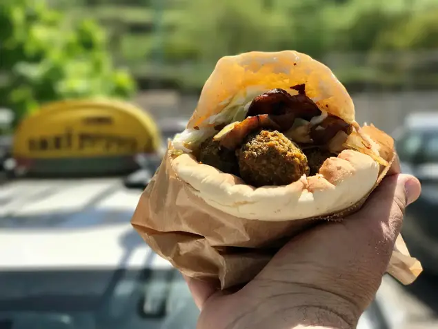 פלאפל הרצל מודיעין (קובי רובין)