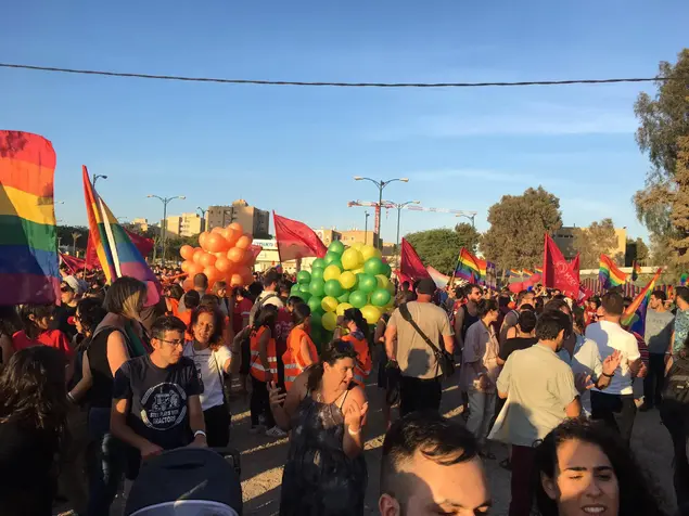 מצעד הגאווה הראשון בבאר שבע, 22 ביוני 2017 (צילום מסך , מתוך עמוד הפייסבוק של מצעד הגאווה בבאר שבע)