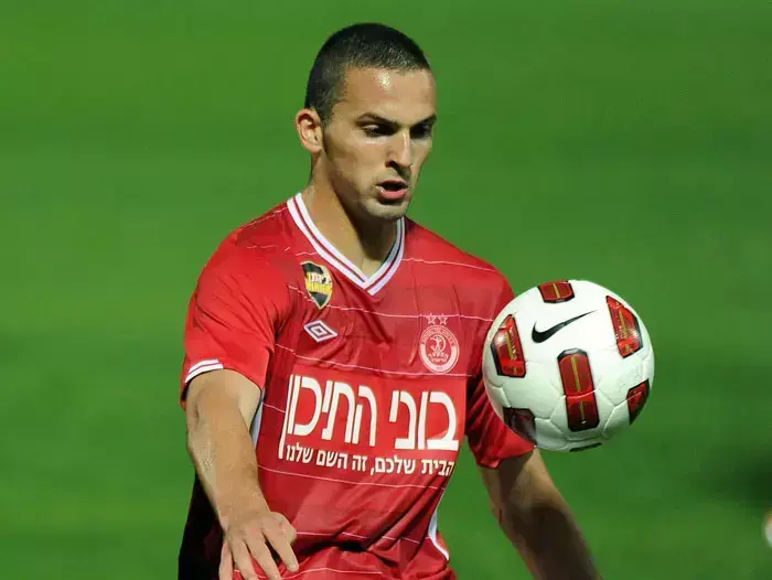 בן שהר, חלוץ הפועל תל אביב (ברני ארדוב) בן שהר, חלוץ הפועל תל אביב (ברני ארדוב)