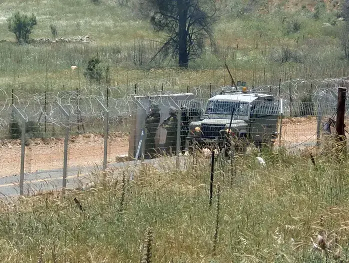 יום הנכסה, התגודדות אלימה בצד הסורי של מפגינים נגד ישראל, יוני 2011 (ג'יליס , יובל בן אבו) יום הנכסה, התגודדות אלימה בצד הסורי של מפגינים נגד ישראל, יוני 2011 (ג'יליס , יובל בן אבו)