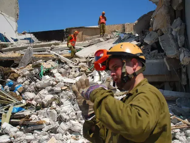 תרגיל נקודת מפנה 5 בבאר טוביה, יוני 2011 (שי מכלוף) תרגיל נקודת מפנה 5 בבאר טוביה, יוני 2011 (שי מכלוף)