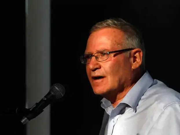 ראש אמ"ן היוצא, האלוף עמוס ידלין, ידון בנושא איומים והזדמנויות בתחום המדיני-ביטחוני במרכז יצחק רבין, תל אביב, יוני 2011 (אורי לנץ) ראש אמ"ן היוצא, האלוף עמוס ידלין, ידון בנושא איומים והזדמנויות בתחום המדיני-ביטחוני במרכז יצחק רבין, תל אביב, יוני 2011 (אורי לנץ)
