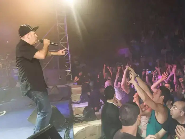 אתניקס בהופעה (נמרוד סונדרס) אתניקס בהופעה (נמרוד סונדרס)