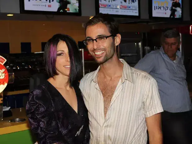 אורי סלונים, מיכל שפירא (אביב חופי) אורי סלונים, מיכל שפירא (אביב חופי)