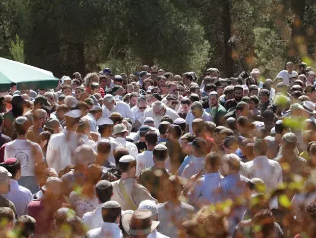 הלוויתו של חנן פורת, ספטמבר 2011 (שי אוקנין) הלוויתו של חנן פורת, ספטמבר 2011 (שי אוקנין)
