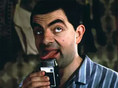 מיסטר בין (צילום מסך) מיסטר בין (צילום מסך)
