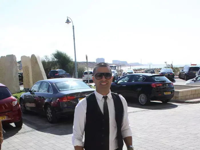 נדב אבקסיס (ניר פקין) נדב אבקסיס (ניר פקין)