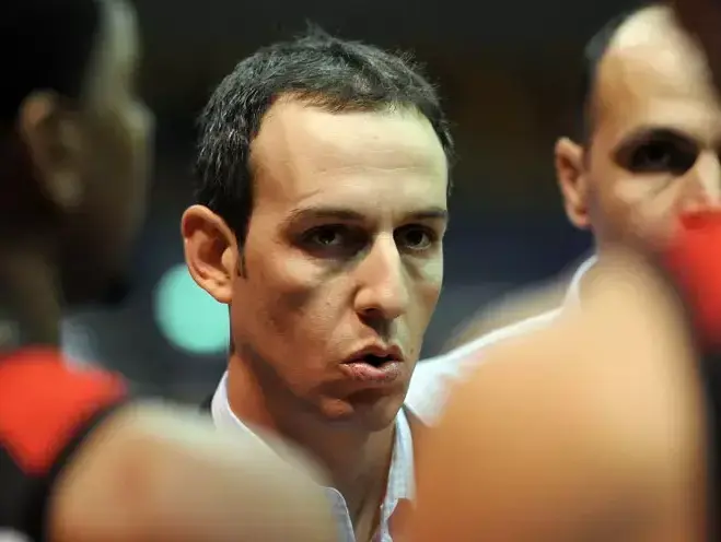 עודד קטש מאמן הפועל ירושלים (ברני ארדוב) עודד קטש מאמן הפועל ירושלים (ברני ארדוב)