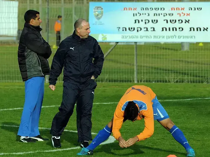 אייל לחמן מאמן הפועל ראשון לציון (ברני ארדוב) אייל לחמן מאמן הפועל ראשון לציון (ברני ארדוב)