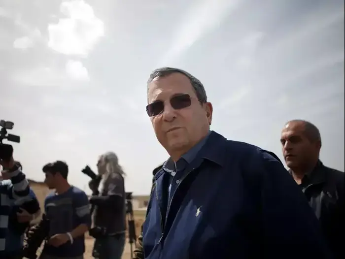 תמונות של שר הביטחון ואלוף פיקוד דרום באוגדת עזה מרץ 2012 (דרור עינב) תמונות של שר הביטחון ואלוף פיקוד דרום באוגדת עזה מרץ 2012 (דרור עינב)