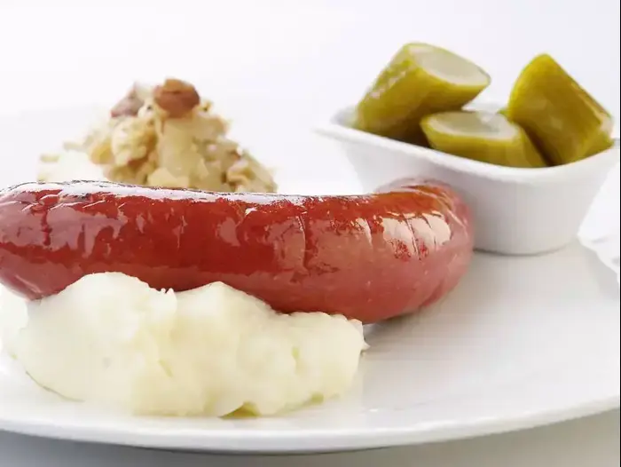 נקניקיית יועזר (יח"צ) נקניקיית יועזר (יח"צ)