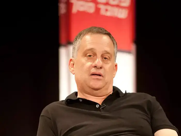 עמנואל רוזן (נמרוד סונדרס) עמנואל רוזן (נמרוד סונדרס)