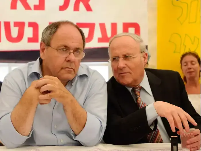 מסיבת עיתונאים מאהל מחאה ירושלים (עומר מירון) מסיבת עיתונאים מאהל מחאה ירושלים (עומר מירון)