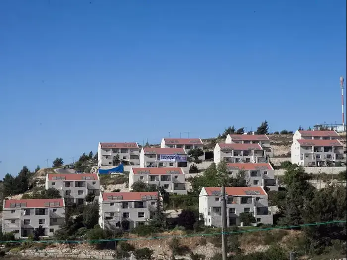 גבעת האולפנה לאחר החלטת הממשלה בחוק ההסדרה (יותם רונן) גבעת האולפנה לאחר החלטת הממשלה בחוק ההסדרה (יותם רונן)