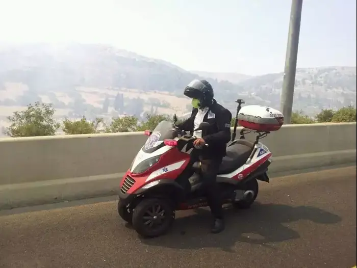 שריפה בצומת מוצא בירושלים (חדשות 24) שריפה בצומת מוצא בירושלים (חדשות 24)