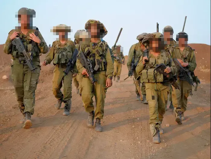 הרמטכ"ל בני גנץ בתרגיל חטיבתי של גבעתי, יוני 2012 (דובר צה"ל) הרמטכ"ל בני גנץ בתרגיל חטיבתי של גבעתי, יוני 2012 (דובר צה"ל)