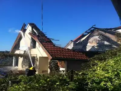 שריפה בטבעון , אוגוסט 2012 (תמונות גולשים , רפאל שחר) שריפה בטבעון , אוגוסט 2012 (תמונות גולשים , רפאל שחר)