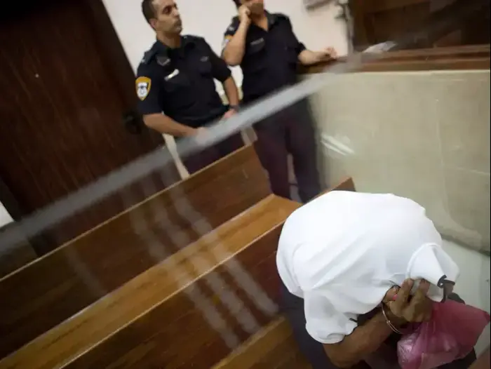 החשוד ברצח אשתו בהרצליה מובל להארכת מעצר (דרור עינב) החשוד ברצח אשתו בהרצליה מובל להארכת מעצר (דרור עינב)