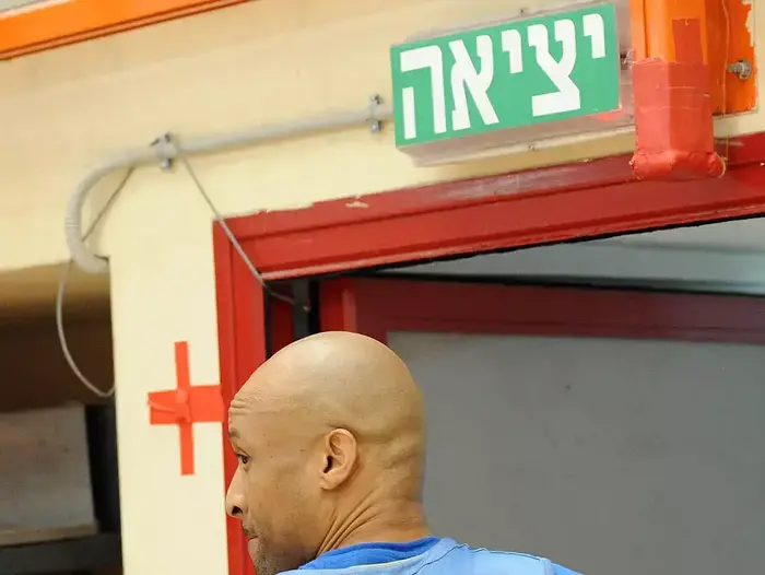 דווין סמית' שחקן מכבי תל אביב (ברני ארדוב) דווין סמית' שחקן מכבי תל אביב (ברני ארדוב)