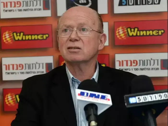 יצחק פרי יו"ר מכבי ראשון לציון (ניב אהרונסון) יצחק פרי יו"ר מכבי ראשון לציון (ניב אהרונסון)