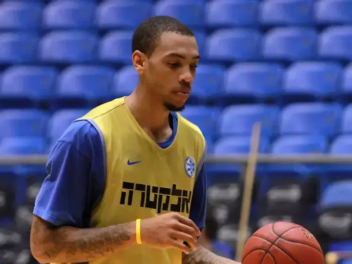 מלקולם תומאס, שחקן מכבי תל אביב (קובי אליהו) מלקולם תומאס, שחקן מכבי תל אביב (קובי אליהו)