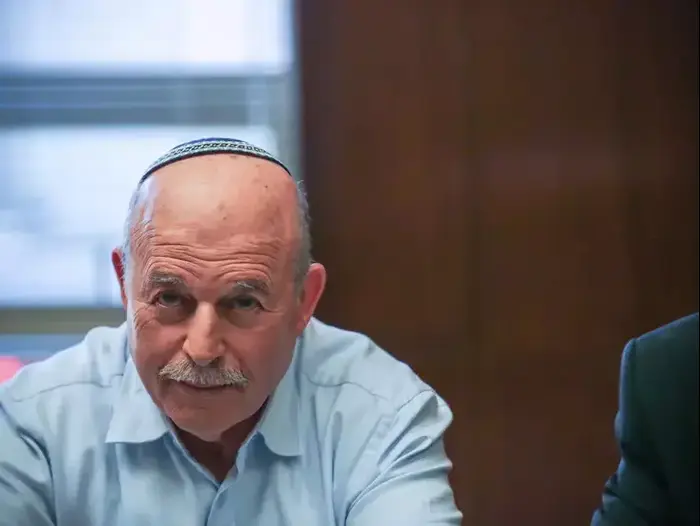 ניסן סלומיאנסקי בישיבת סיעת הבית היהודי, פברואר 2013 (נועם מושקוביץ) ניסן סלומיאנסקי בישיבת סיעת הבית היהודי, פברואר 2013 (נועם מושקוביץ)