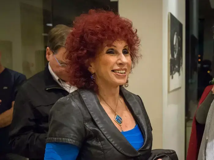 ערב מחווה לחיים יבין בבינתחומי הרצליה (אתר רשמי , אריק סאלין) ערב מחווה לחיים יבין בבינתחומי הרצליה (אתר רשמי , אריק סאלין)