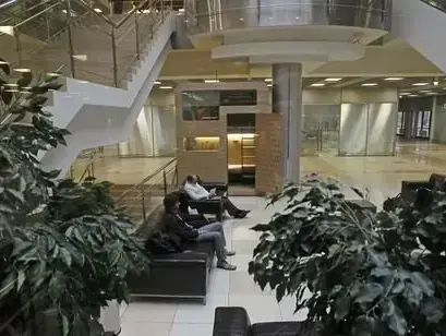 שדות התעופה הטובים בעולם (יח"צ , פורבס - ויקיפדיה) שדות התעופה הטובים בעולם (יח"צ , פורבס - ויקיפדיה)