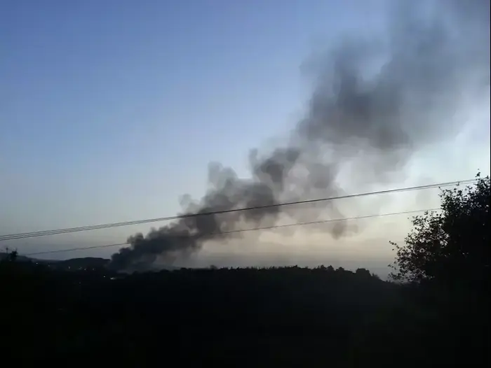 שריפה במפעל זיקוקים באזור התעשייה גורן בגליל המערבי, 14 מרץ 2013 (ג'יליס) שריפה במפעל זיקוקים באזור התעשייה גורן בגליל המערבי, 14 מרץ 2013 (ג'יליס)