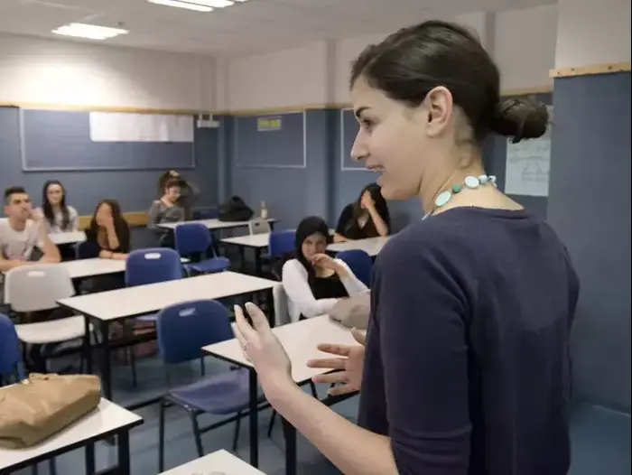 פרויקט עבדים לפסח וואלה! חדשות (נמרוד סונדרס) פרויקט עבדים לפסח וואלה! חדשות (נמרוד סונדרס)