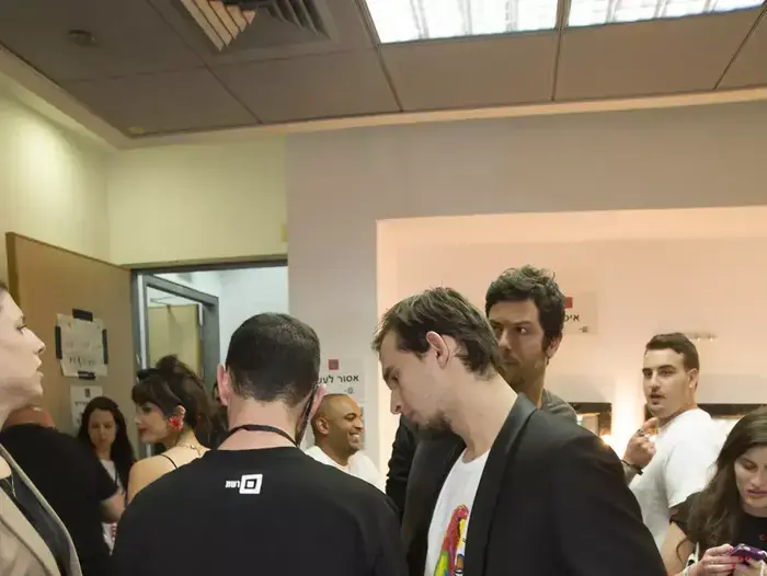 גמר דה וויס מאחורי הקלעים (ניב אהרונסון) גמר דה וויס מאחורי הקלעים (ניב אהרונסון)