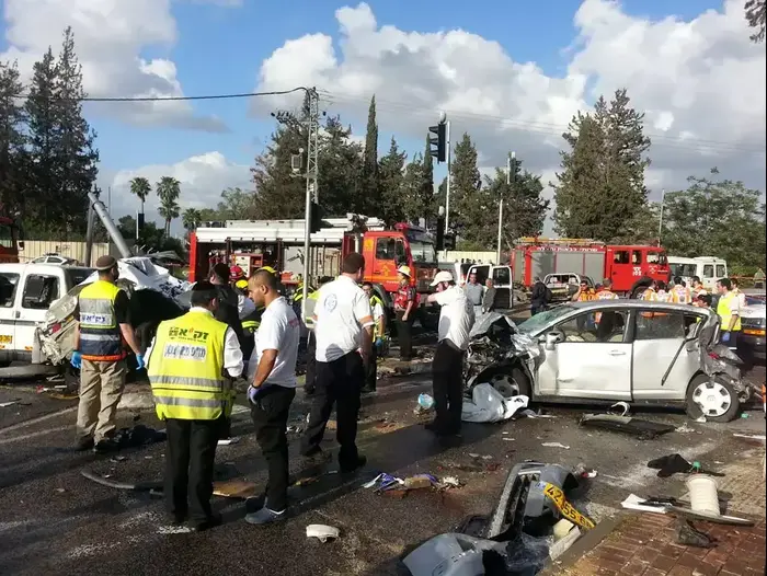 תאונה קשה בנשר (ערן גילווארג) תאונה קשה בנשר (ערן גילווארג)