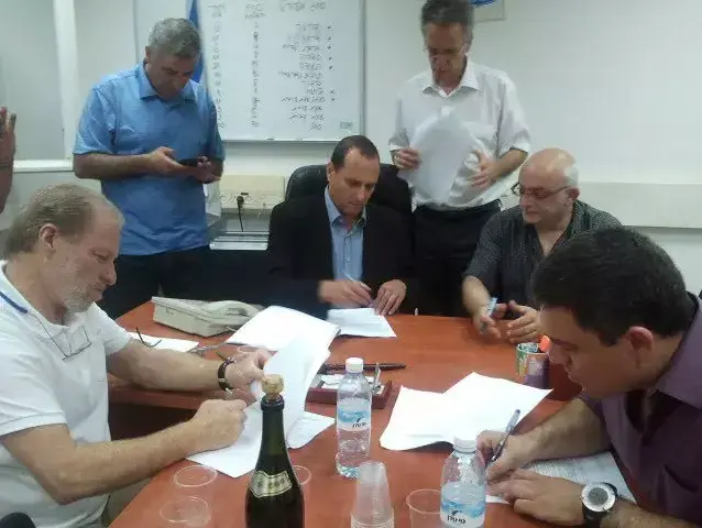רפורמה ברשות השידור (יח"צ , לינדה בר)