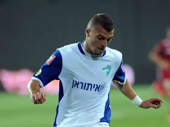 אלעד גבאי שחקן עירוני קרית שמונה (ברני ארדוב) אלעד גבאי שחקן עירוני קרית שמונה (ברני ארדוב)
