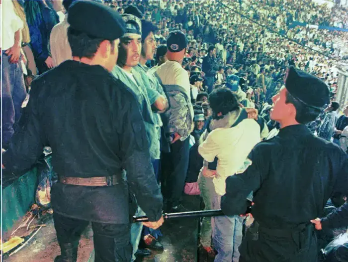 אסון כדורגל גוואטמלה 1996 (AP) אסון כדורגל גוואטמלה 1996 (AP)