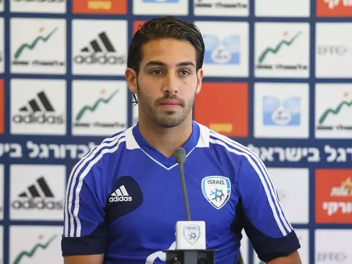 אייל גולסה שחקן הנבחרת הצעירה של ישראל (קובי אליהו) אייל גולסה שחקן הנבחרת הצעירה של ישראל (קובי אליהו)