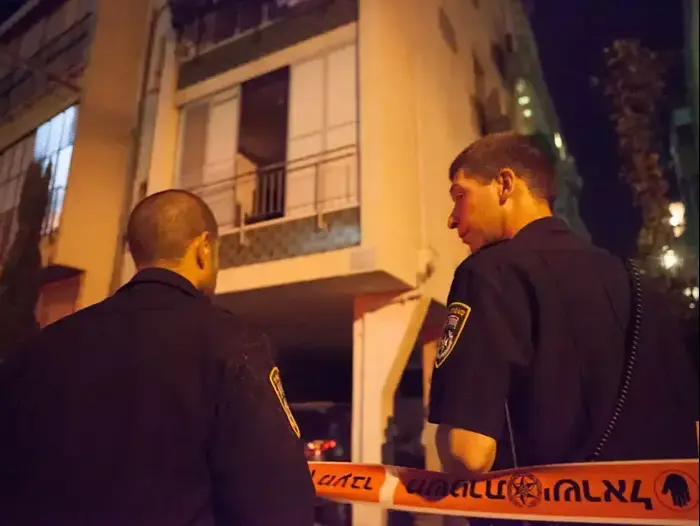 אדם נהרג בפיצוץ בלון גז ברחוב חובבי ציון במרכז תל אביב (דרור עינב) אדם נהרג בפיצוץ בלון גז ברחוב חובבי ציון במרכז תל אביב (דרור עינב)