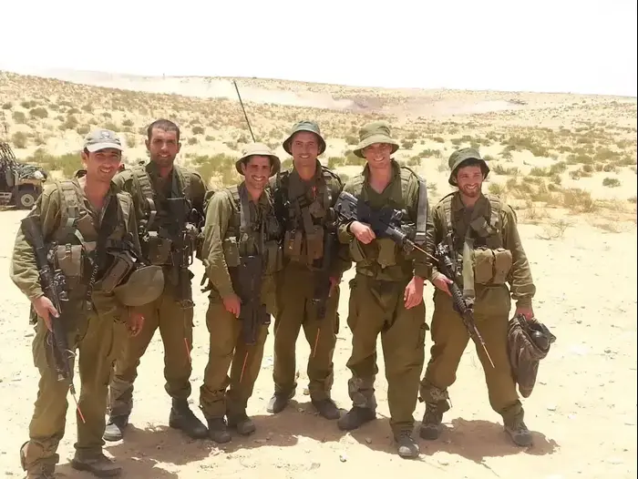 חיילי חטיבת כרמלי באימון מילואים (יח"צ) חיילי חטיבת כרמלי באימון מילואים (יח"צ)