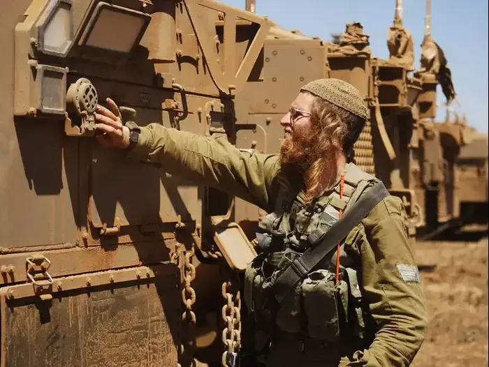 חייל חרדי של חטיבת גולני (דובר צה"ל) חייל חרדי של חטיבת גולני (דובר צה"ל)