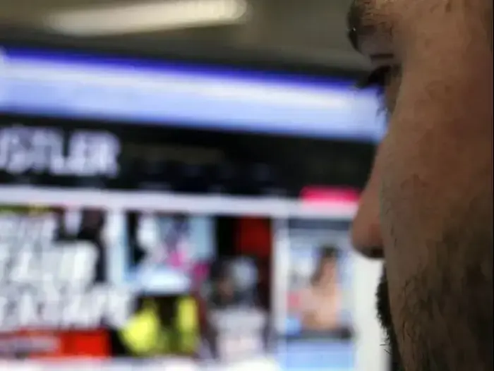 פורנוגרפיה (AP) פורנוגרפיה (AP)