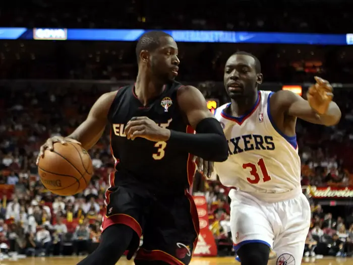 צ'ארלס ג'נקינס מול דווין וייד (GettyImages) צ'ארלס ג'נקינס מול דווין וייד (GettyImages)