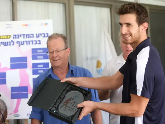 גיא בן גל מכבי תל אביב (קובי אליהו) גיא בן גל מכבי תל אביב (קובי אליהו)
