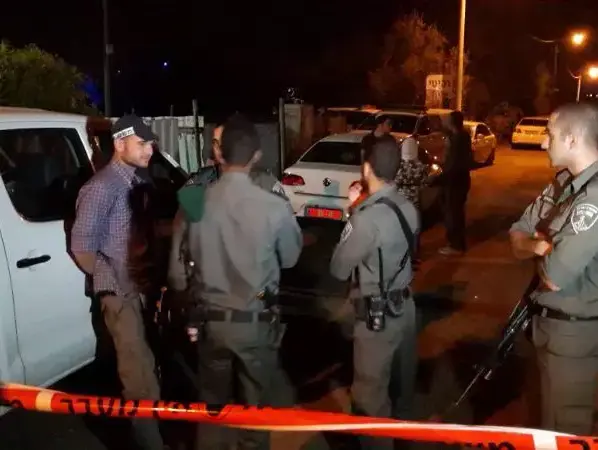 שתי גופות נמצאו בטייבה. (שלומי גבאי) שתי גופות נמצאו בטייבה. (שלומי גבאי)